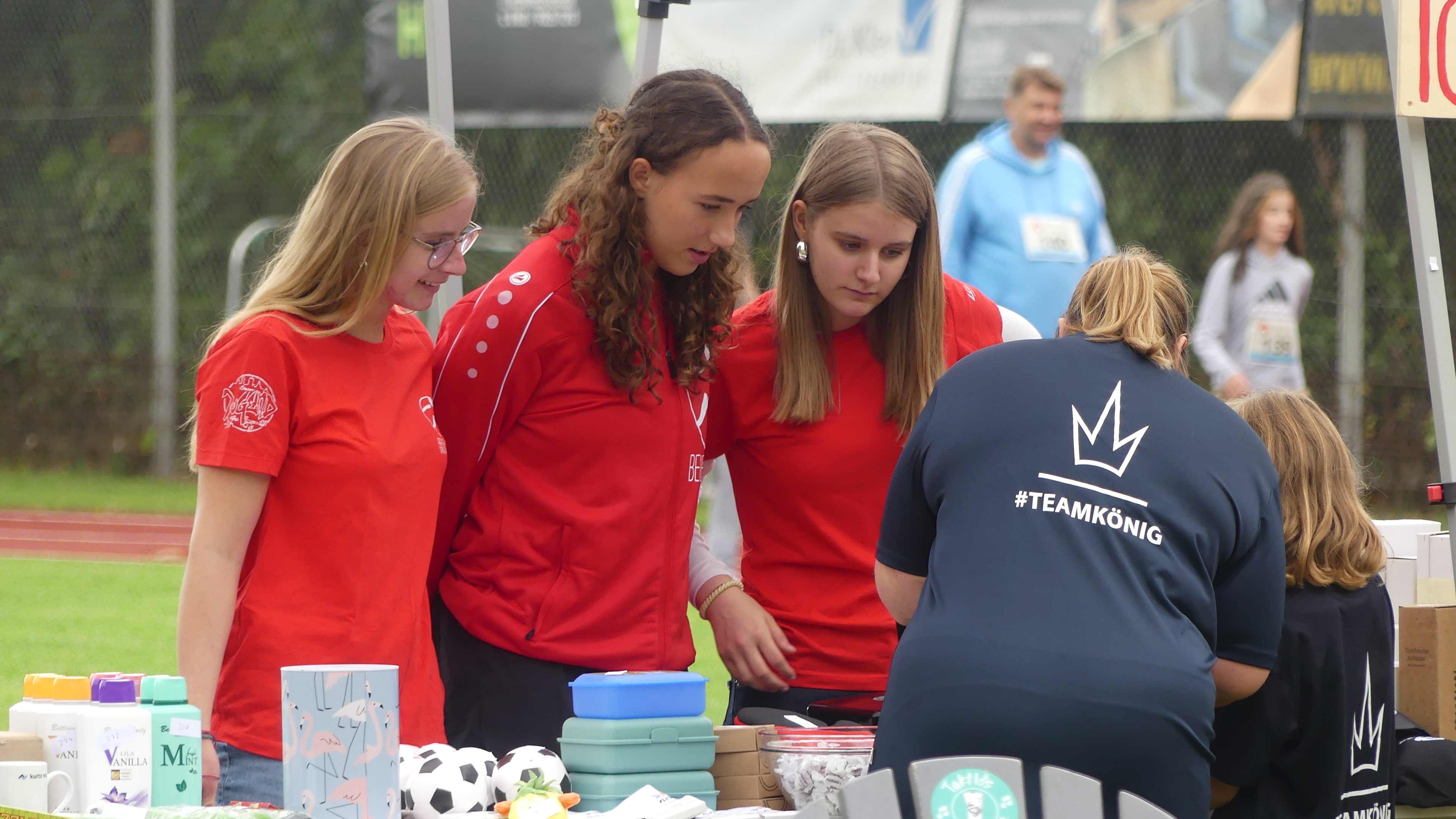 Bild vom 15. Benefizlauf im Jahr 2025. Dies ist das 182. Bild.